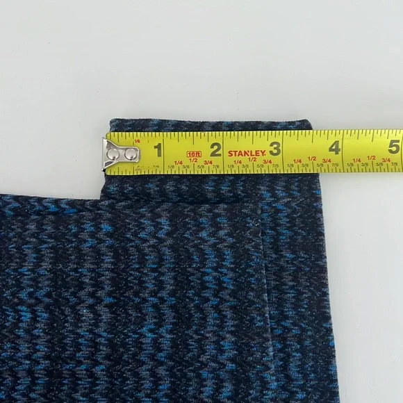 Lululemon ZigZag Blue, Gray and Black Full Length Leggings - Picture 8 of 9